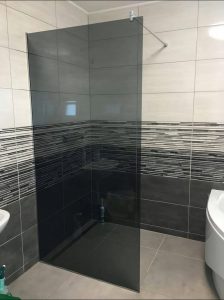 Színes pengefal